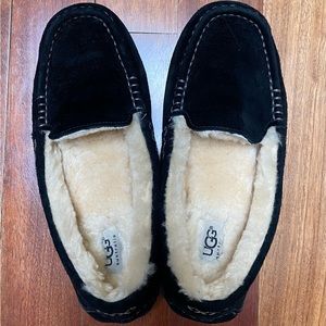 Black Ugg Ansley loafer/slipper size 7